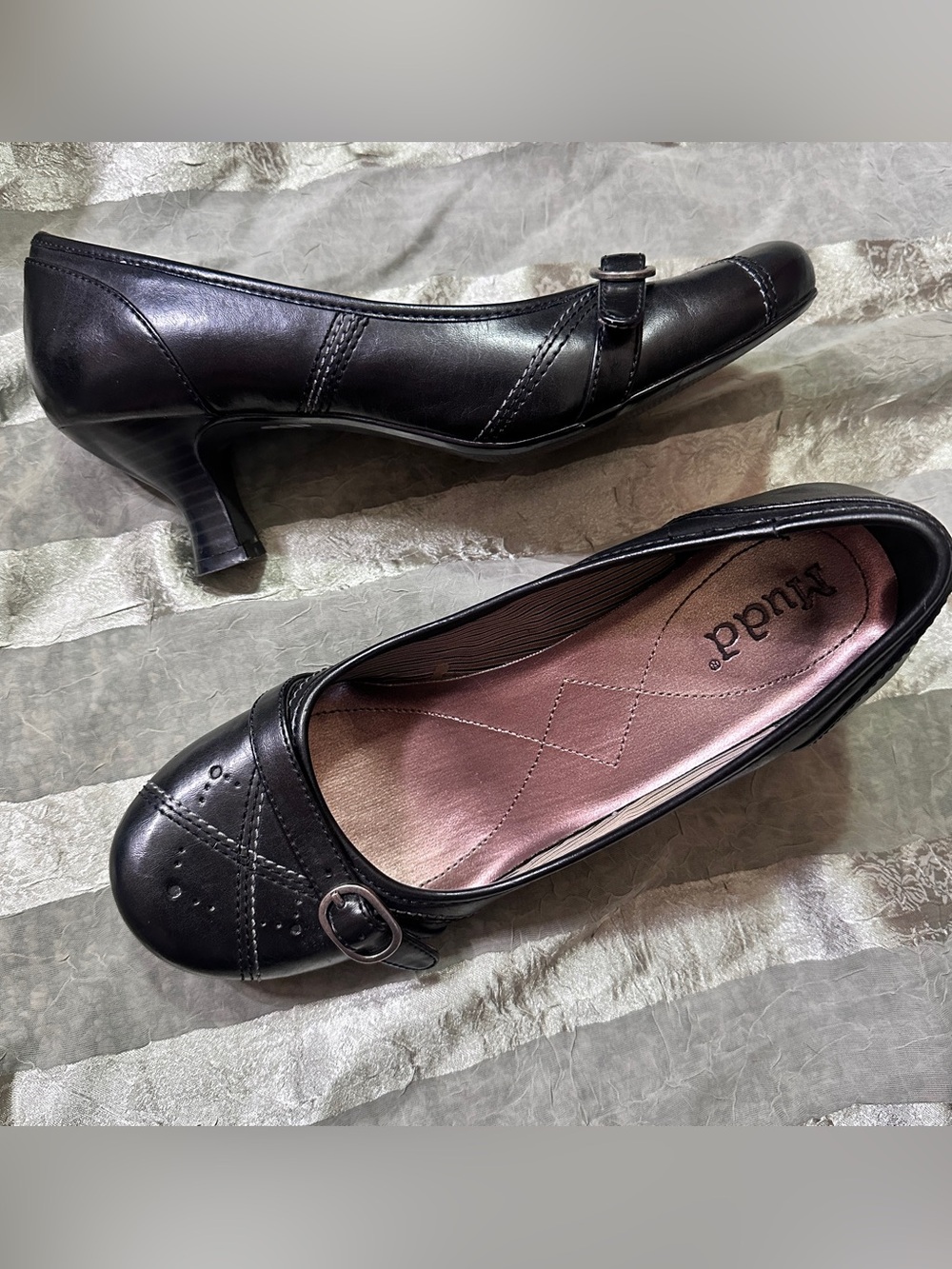 Y2K Mudd Black Leather Mary Jane Ballet Kitten Heels with Buckle Detail - Picture 3 of 9